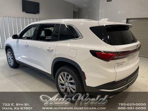 2025 Buick Enclave Preferred FWD