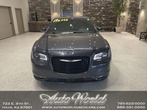 Maximum Steel Metallic Clearcoat 2018 Chrysler 300 S