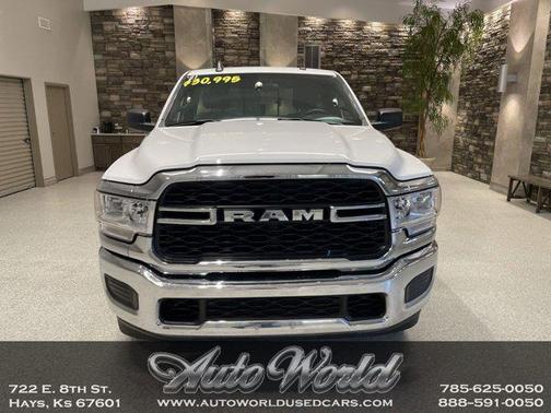 2021 RAM 2500 Tradesman Regular Cab 4x2 8' Box
