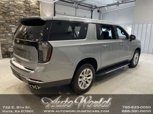 2025 Chevrolet Suburban Premier