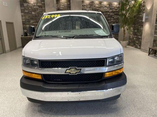 2022 Chevrolet Express 2500 RWD 2500 Regular Wheelbase WT