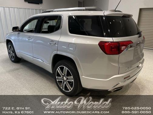 Quicksilver Metallic 2019 GMC Acadia Denali