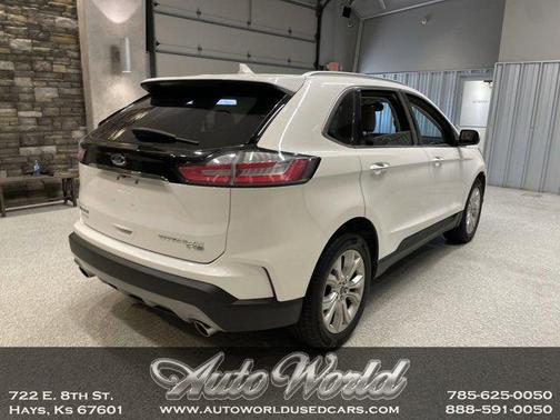 2020 Ford Edge Titanium