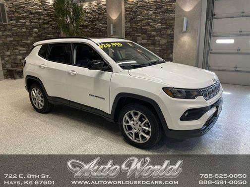 2022 Jeep Compass Latitude Lux