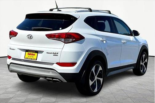 2017 Hyundai TUCSON Sport