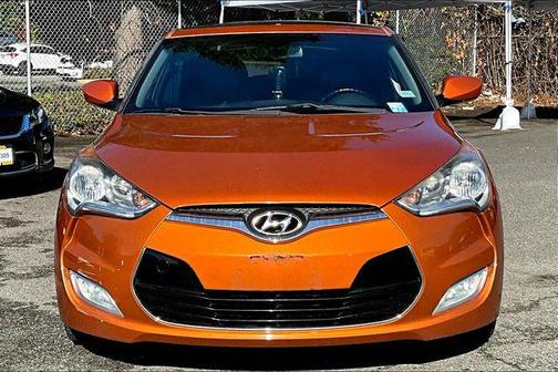 2013 Hyundai Veloster Base