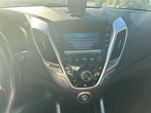 2013 Hyundai Veloster Base