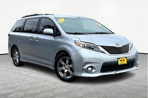2017 Toyota Sienna SE
