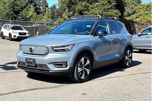 2021 Volvo XC40 Recharge Pure Electric P8