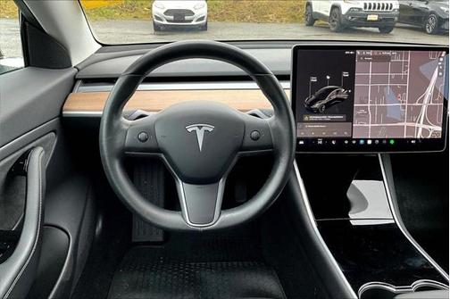 2019 Tesla Model 3 Mid Range