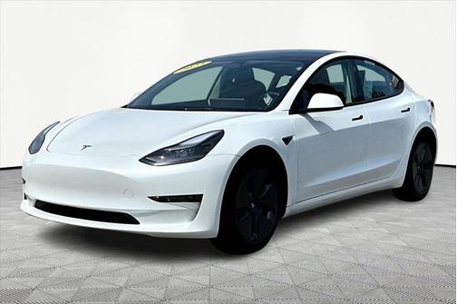 2023 Tesla Model 3 Standard Range