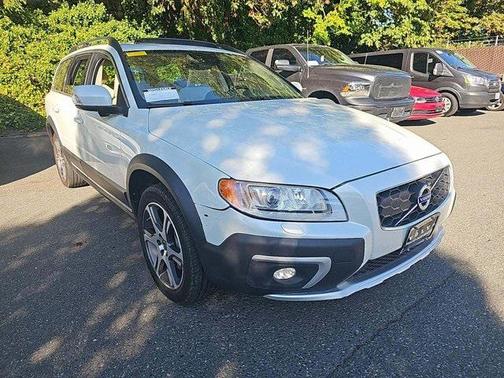 2015 Volvo XC70 T6 Platinum