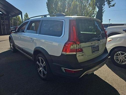 2015 Volvo XC70 T6 Platinum