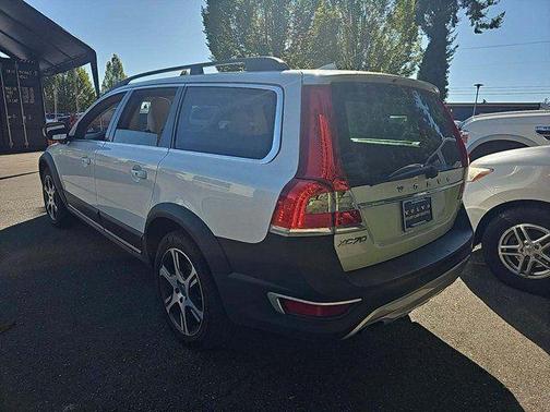 2015 Volvo XC70 T6 Platinum