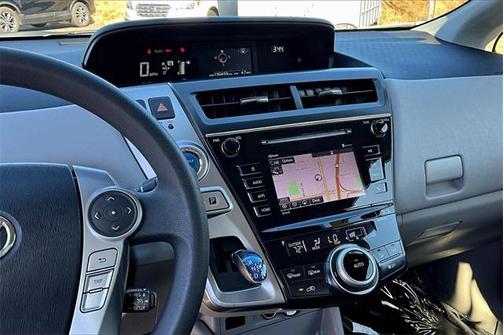 2017 Toyota Prius v Three