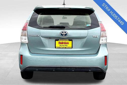 2017 Toyota Prius v Three