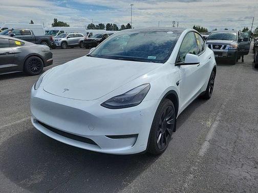 2023 Tesla Model Y Long Range Dual Motor All-Wheel Drive