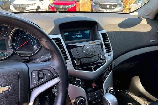 2012 Chevrolet Cruze 2LT