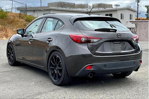 2015 Mazda Mazda3 i Touring