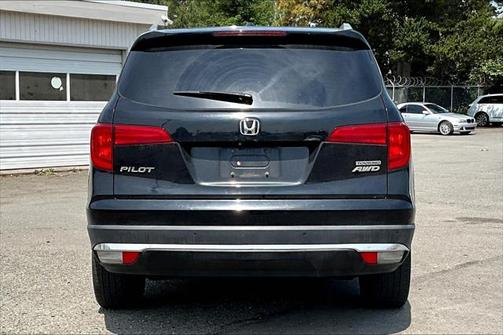 2018 Honda Pilot Touring