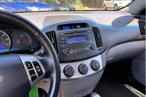 2010 Hyundai ELANTRA Blue