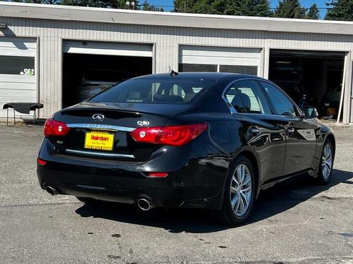2015 INFINITI Q50 Hybrid Premium