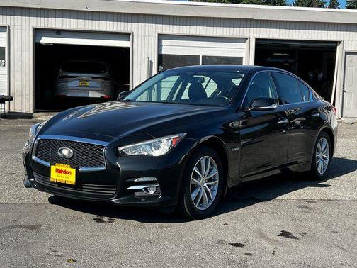 2015 INFINITI Q50 Hybrid Premium