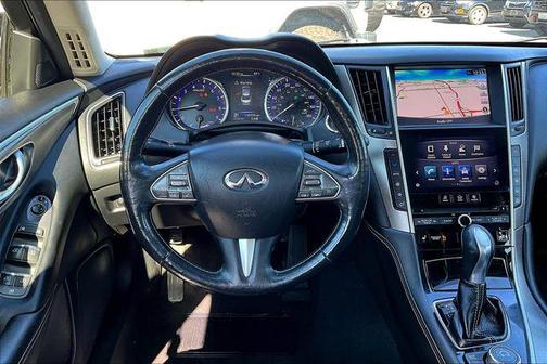 2015 INFINITI Q50 Hybrid Premium
