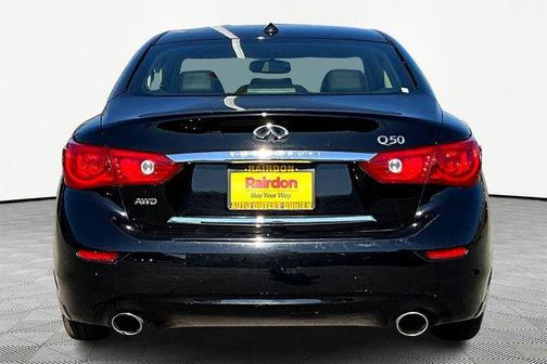 2015 INFINITI Q50 Hybrid Premium