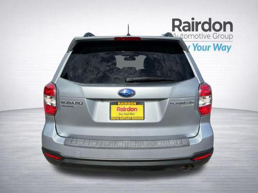 Ice Silver Metallic 2014 Subaru Forester 2.5i Limited