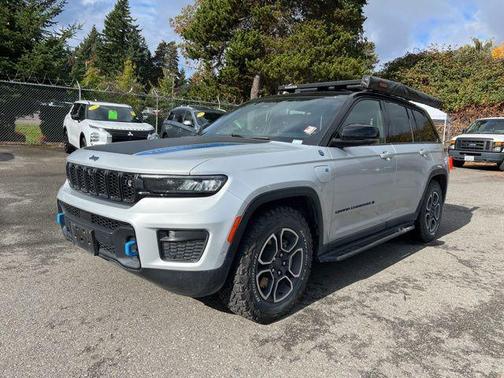 2022 Jeep Grand Cherokee 4xe Trailhawk