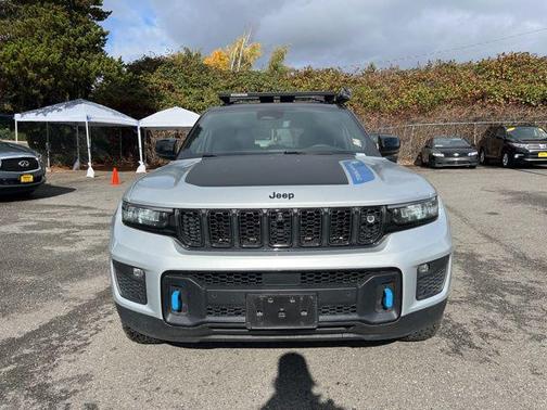 2022 Jeep Grand Cherokee 4xe Trailhawk
