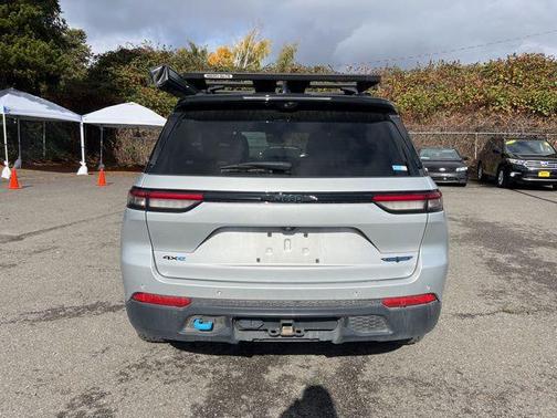 2022 Jeep Grand Cherokee 4xe Trailhawk