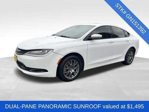 2016 Chrysler 200 S