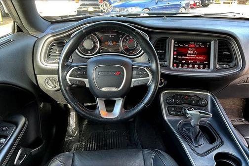 2015 Dodge Challenger SXT Plus