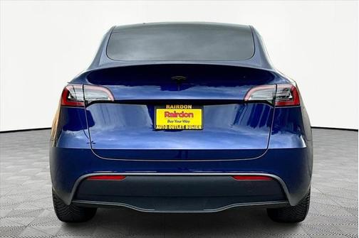 2024 Tesla Model Y Long Range Dual Motor All-Wheel Drive