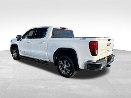 2022 GMC Sierra 1500 SLE