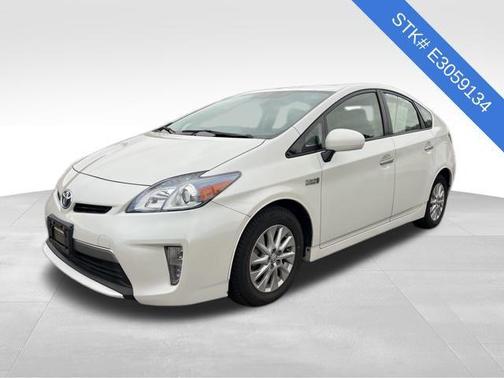 2014 Toyota Prius Plug-in Advanced