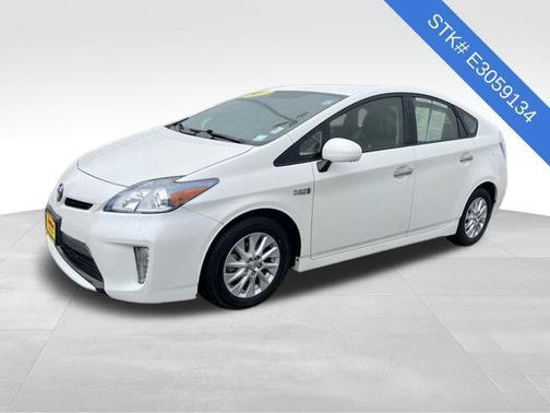 2014 Toyota Prius Plug-in Advanced