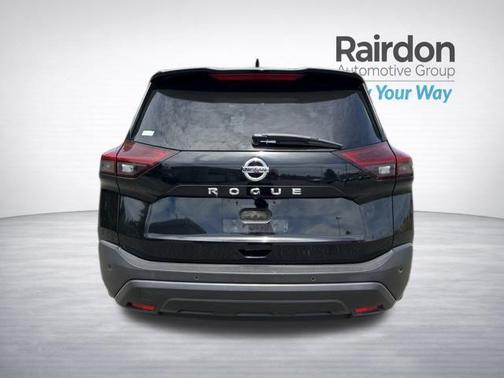 Super Black 2021 Nissan Rogue S