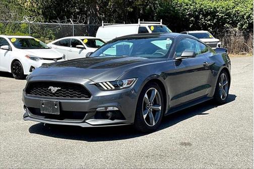 2016 Ford Mustang V6