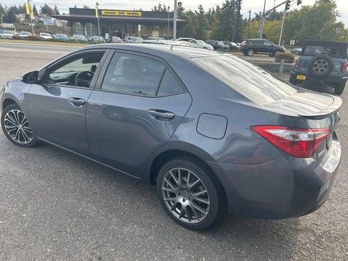 2015 Toyota Corolla S Plus