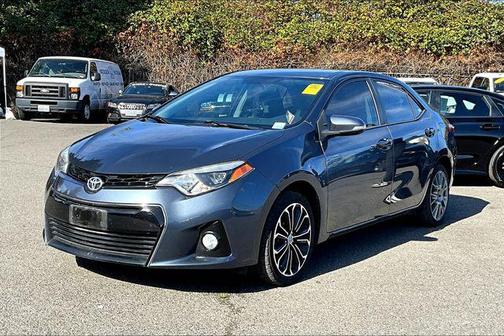 2015 Toyota Corolla S Plus