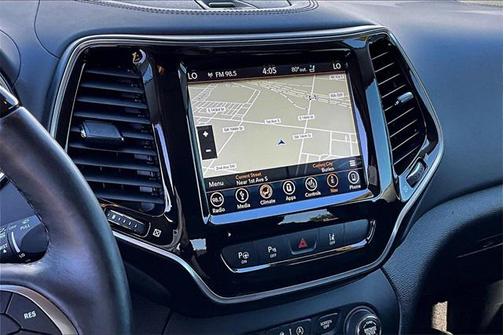 2019 Jeep Cherokee Overland