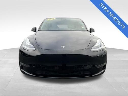 2022 Tesla Model Y Long Range Dual Motor All-Wheel Drive