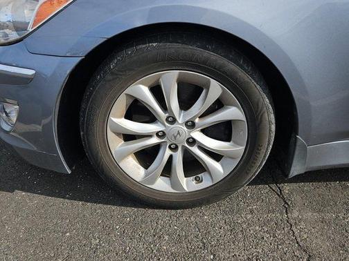2013 Hyundai Genesis 3.8