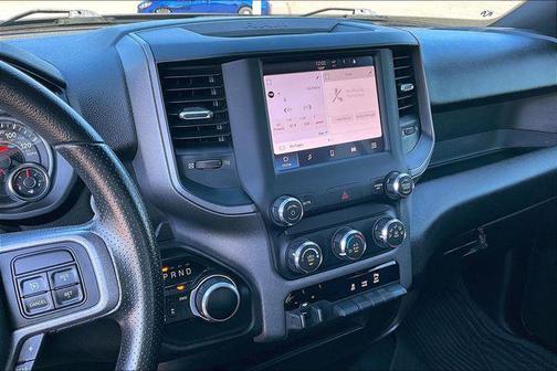 2022 RAM 2500 Tradesman Crew Cab 4x4 6'4' Box