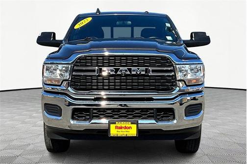 2022 RAM 2500 Tradesman Crew Cab 4x4 6'4' Box