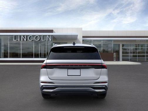 2025 Lincoln Nautilus Reserve