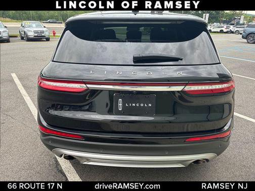 INFINITE BLACK MET CC 2023 Lincoln Corsair Standard